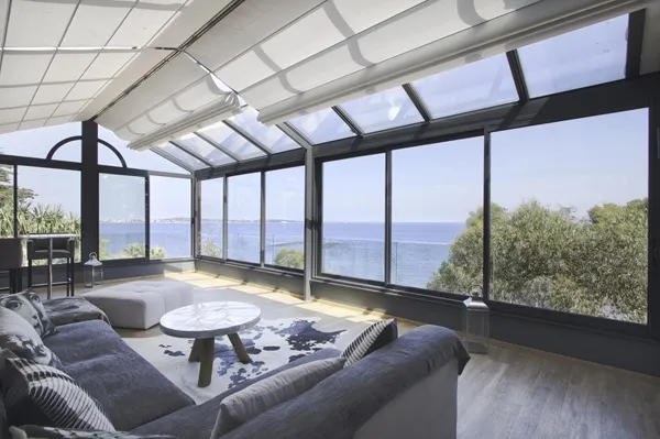 Store Solaria salon Store Solaria salon